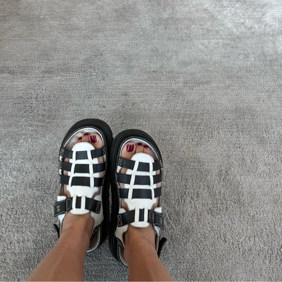 Vintage Chanel fisherman dad interlocking CC sandal - Picture 1 of 6